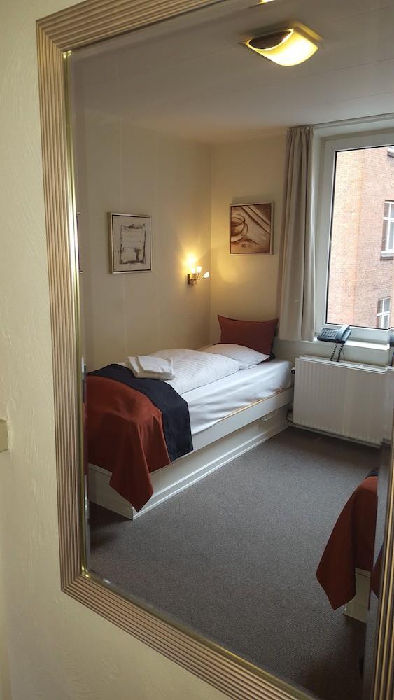 Milling Mini 19 Hotel 3*